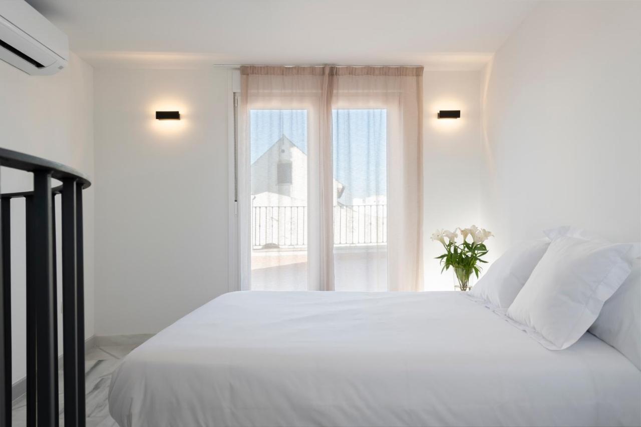 Magno Apartments San Gil - Shared Jacuzzi Sevilla Exterior foto